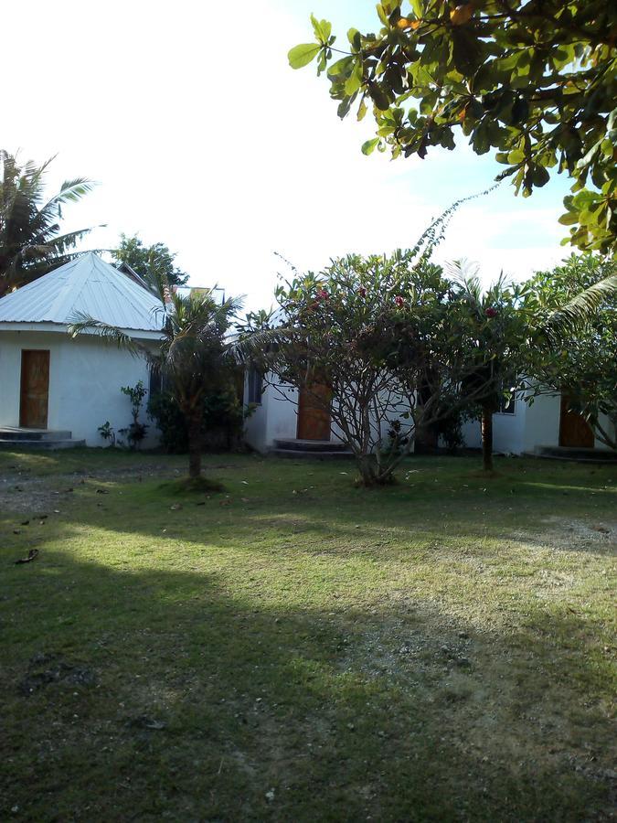 John Lhea Beach Cottages Siquijor Exterior photo