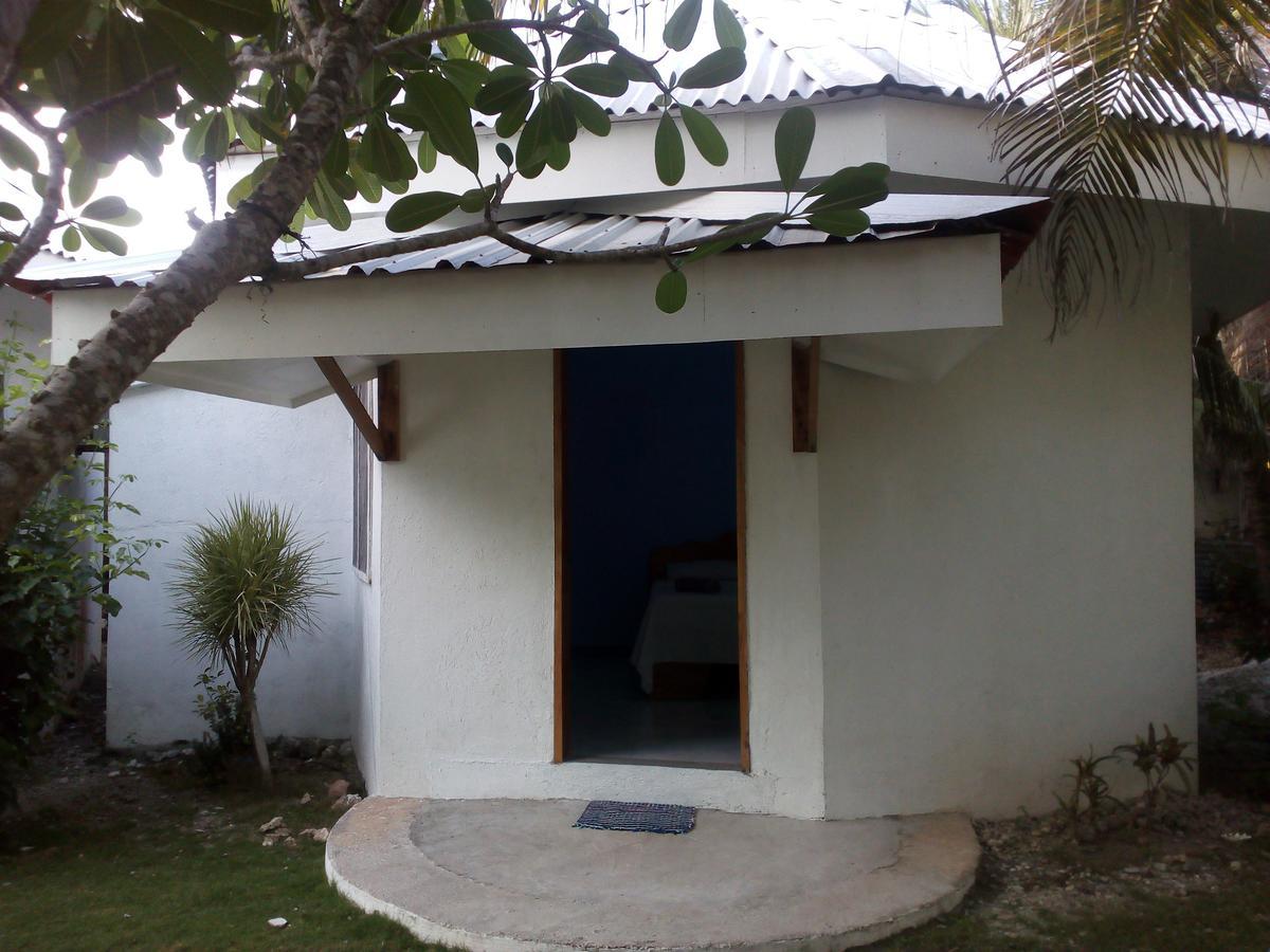 John Lhea Beach Cottages Siquijor Exterior photo